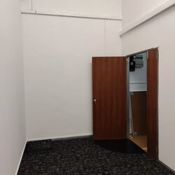 Sin Cheong Building (D20), Factory #581417551